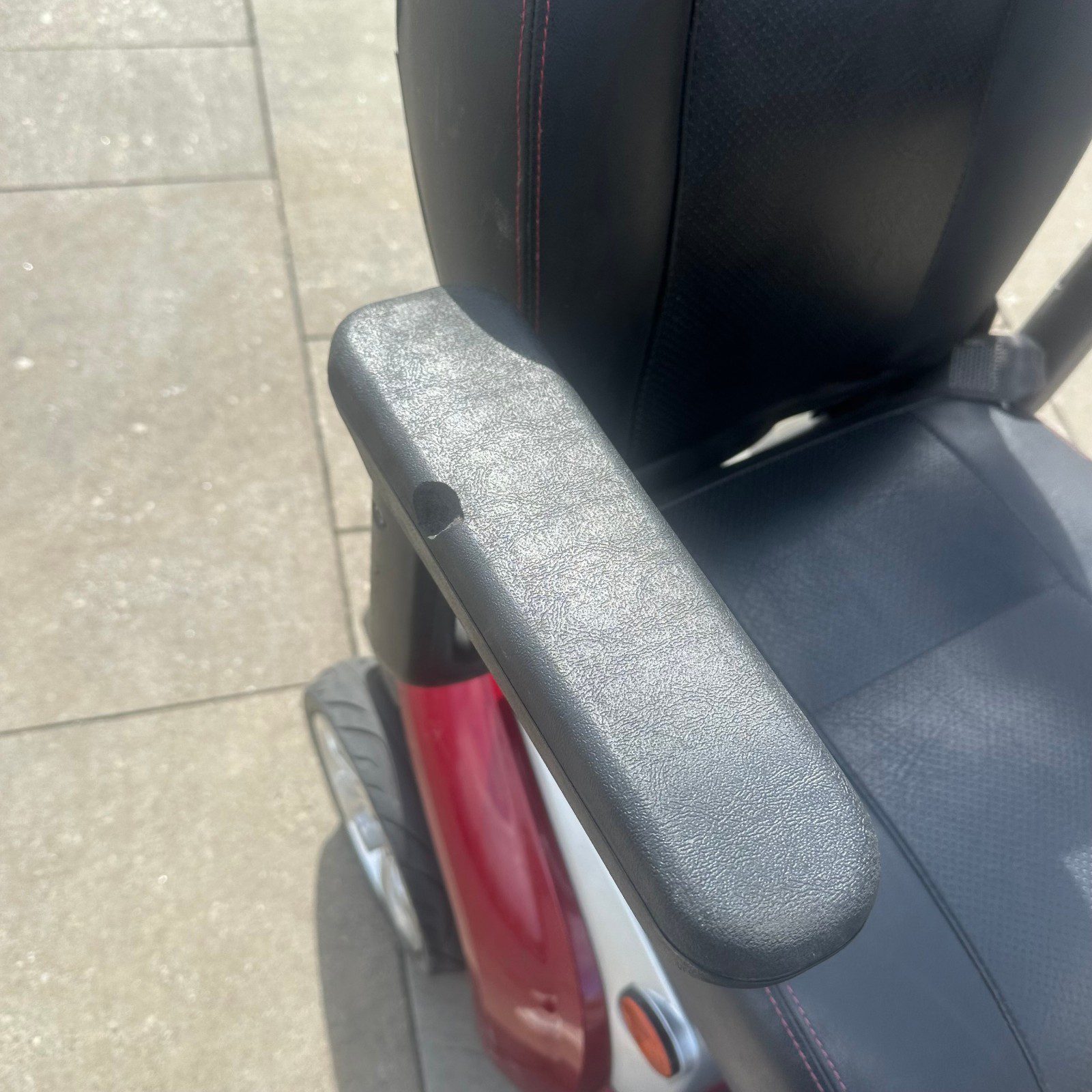 Kymco Agility 8mph Mobility Scooter Red Silver 4 Wheel New Batteries - Image 14