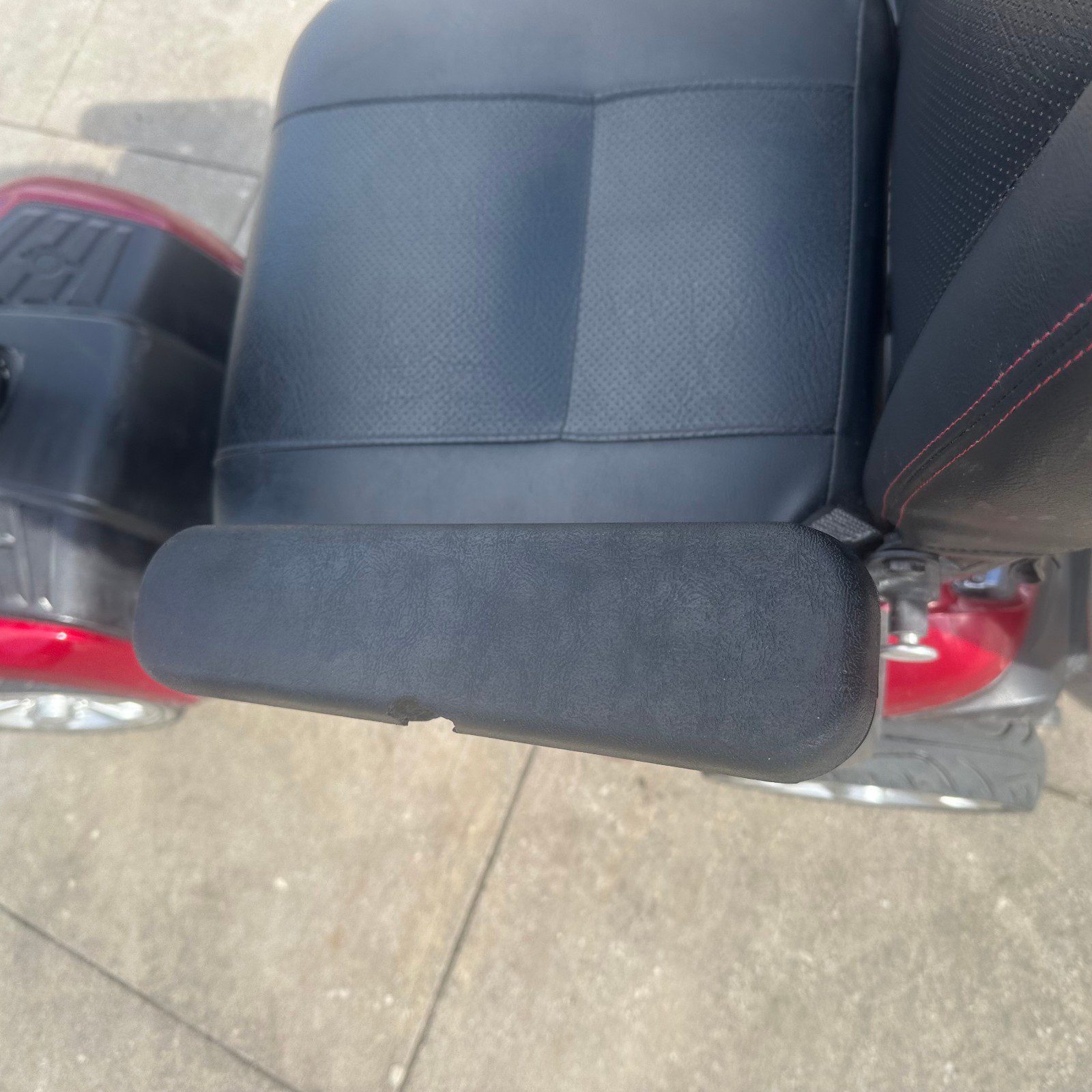 Kymco Agility 8mph Mobility Scooter Red Silver 4 Wheel New Batteries - Image 16