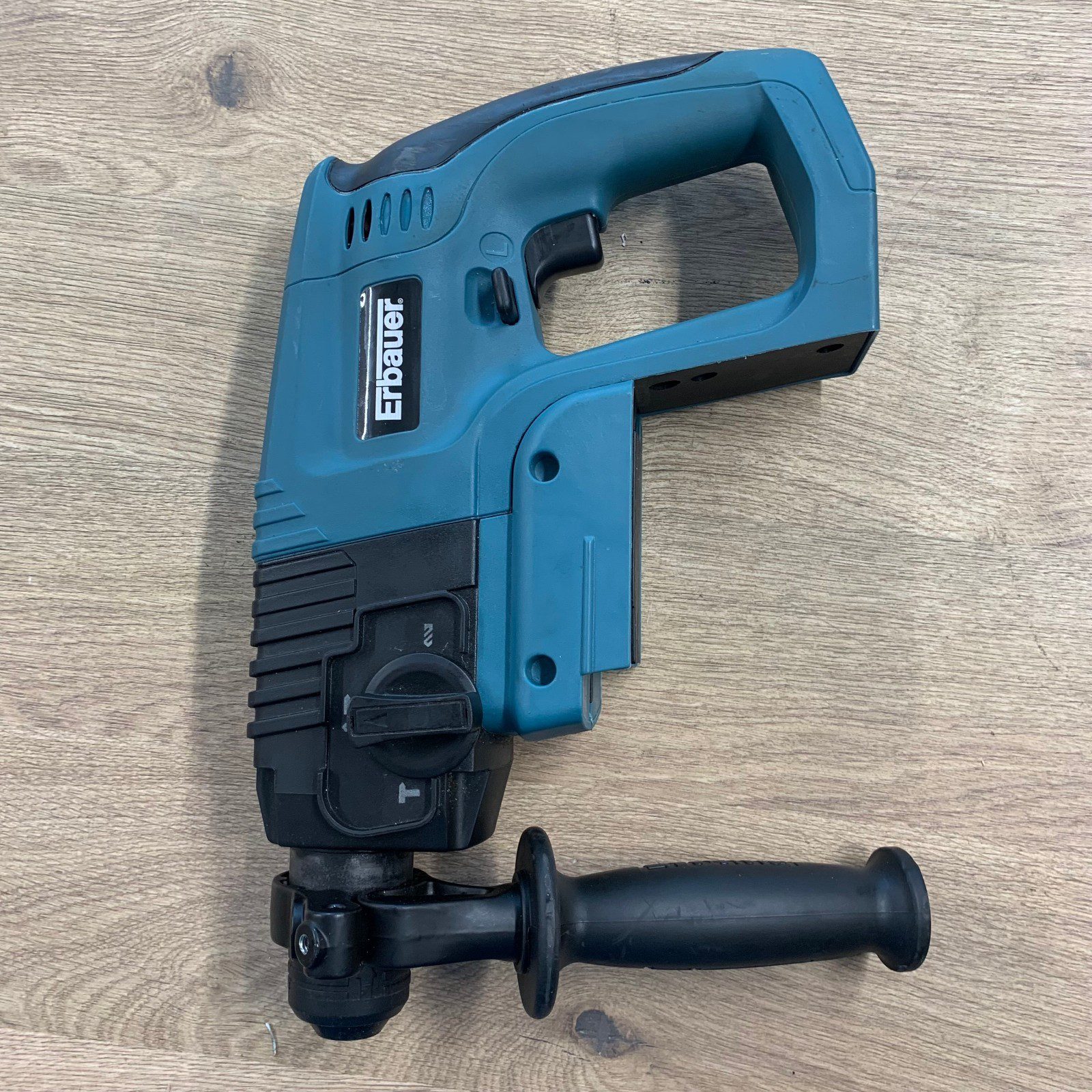 Erbauer ERF437SDS 24V SDS Plus Cordless Hammer Drill Body Only - Image 14