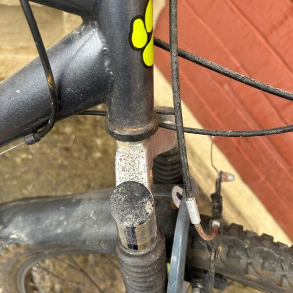 Muddyfox Men’s Mountain Bike XL Frame Shimano Tourney SIS Front Suspension