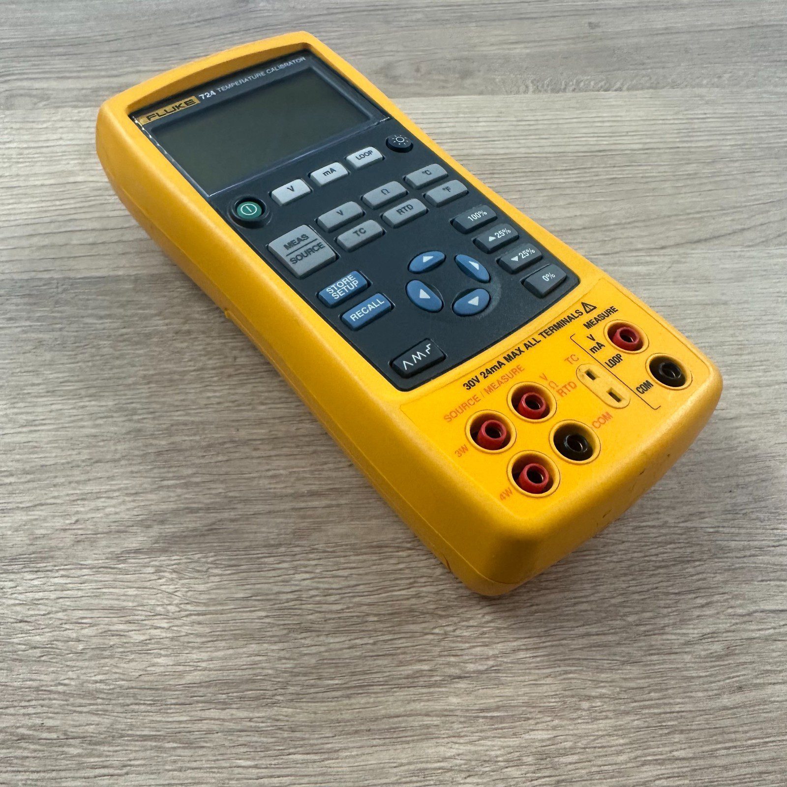 Fluke 724 Temperature Calibrator Used Process Calibrator Testing Meter Handheld - Image 9