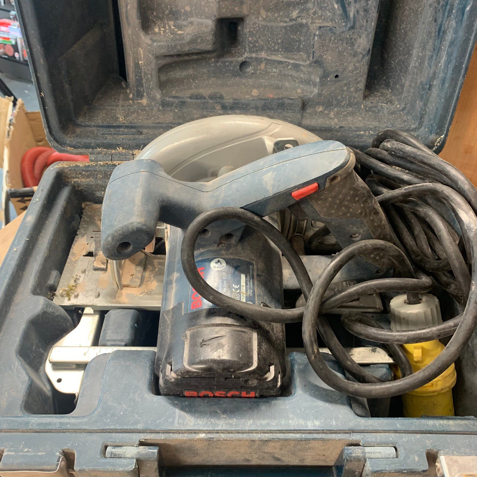 Bosch GKS 190 Professional 110V 190mm Circular Saw With Case Used - Image 4