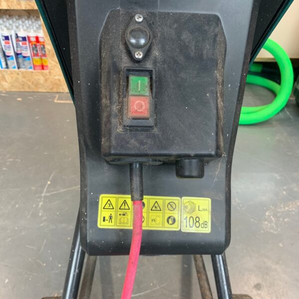 B&Q Impact Shredder TRY2500SA 230-240V 2500W Electric Garden Used