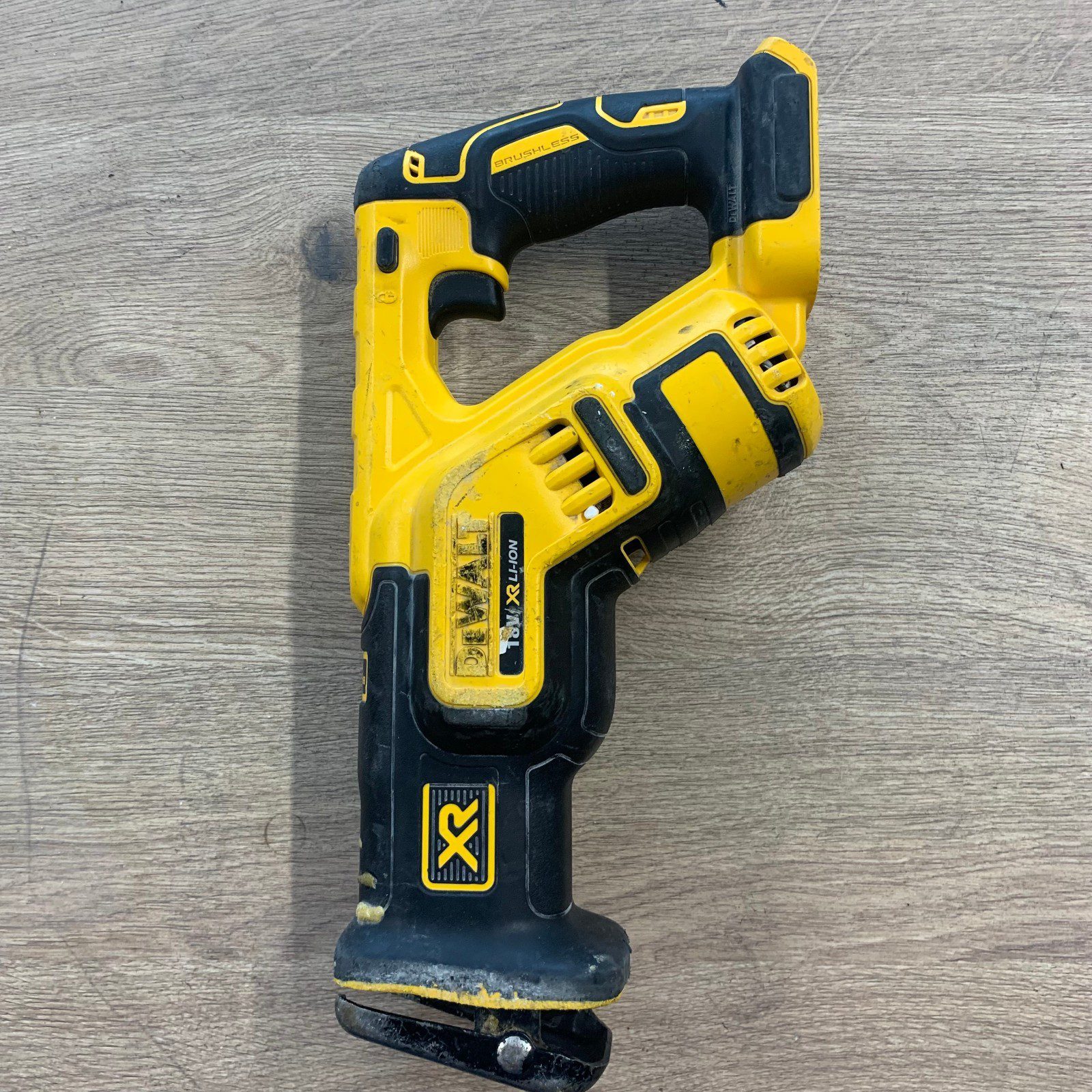 DeWalt DCS367 18V XR Brushless Reciprocating Saw Body Only Used Cordless - Image 13