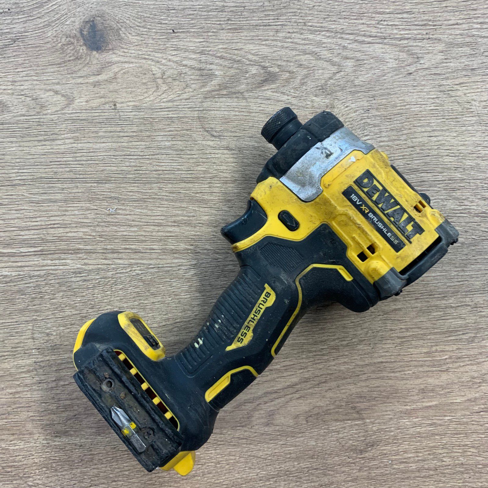 DeWalt DCF860 18V XR Brushless Impact Driver Body Only Used Cordless Tool - Image 10