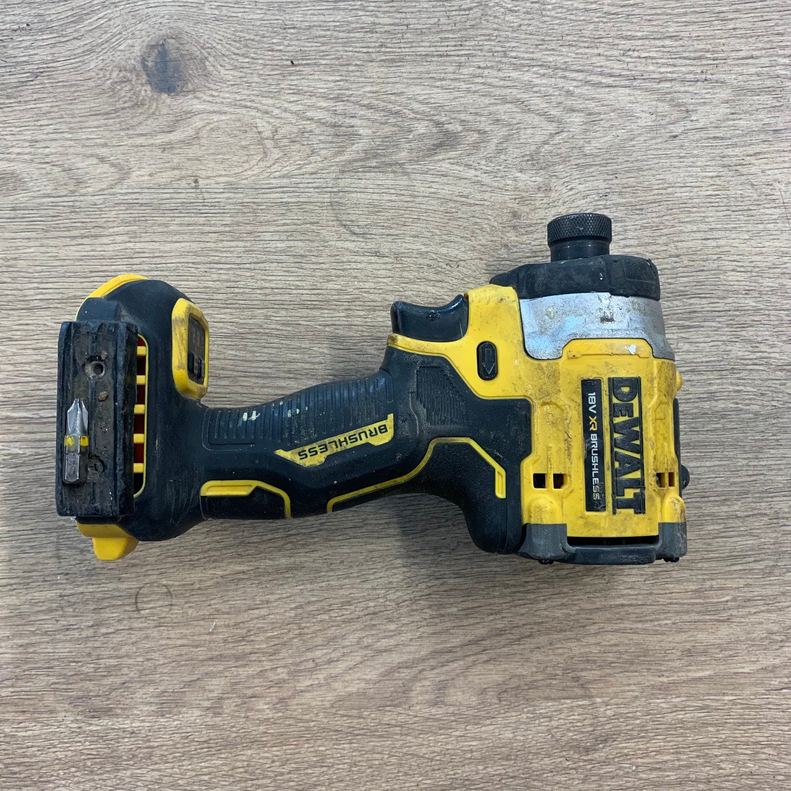 DeWalt DCF860 18V XR Brushless Impact Driver Body Only Used Cordless Tool - Image 11
