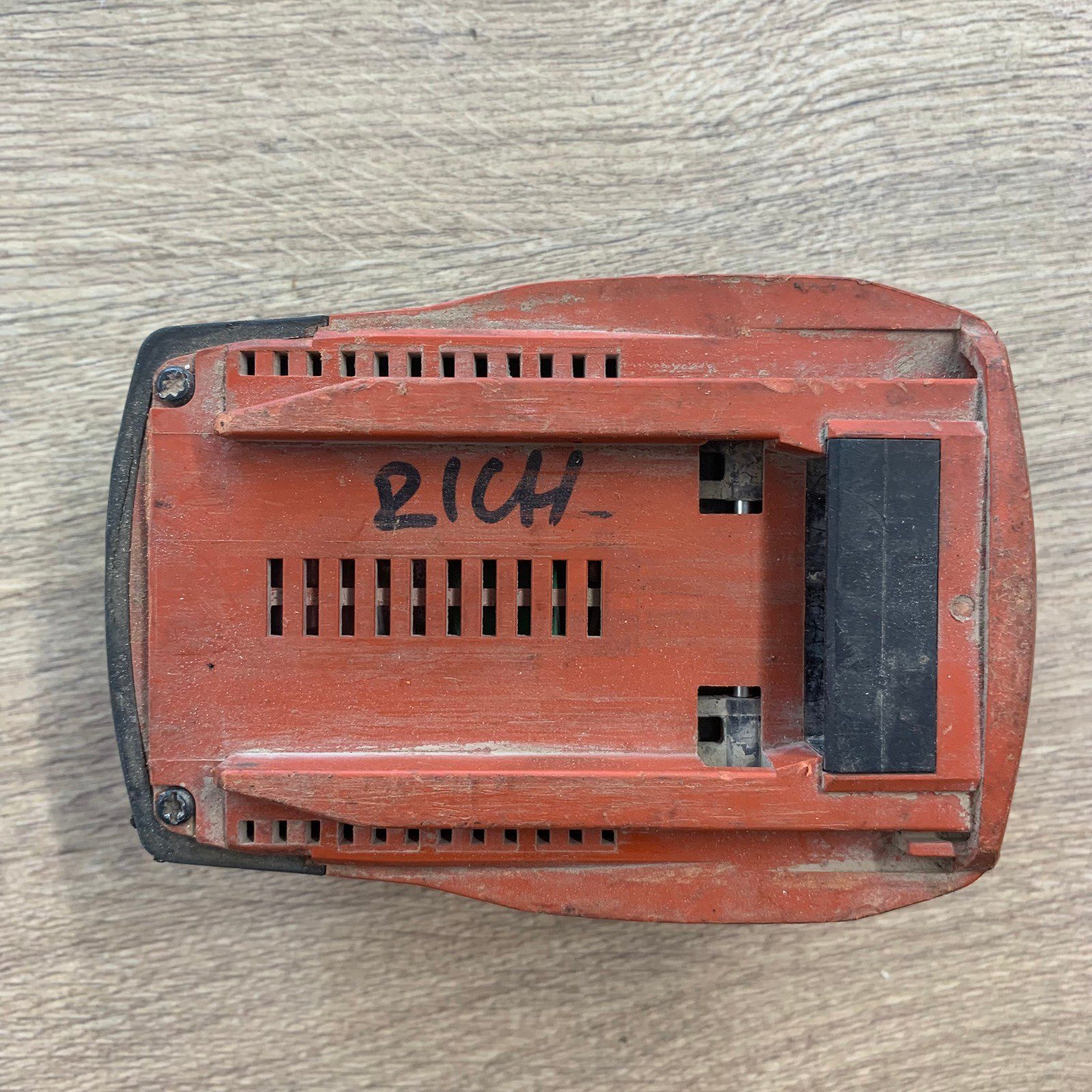 Hilti B22 5.2Ah Li-ion CPC Battery 21.6V 112Wh Used - Image 2