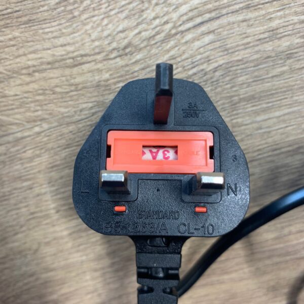 Milwaukee M18 HKP 18V Force Logic Hydraulic Knockout Punch Kit Used