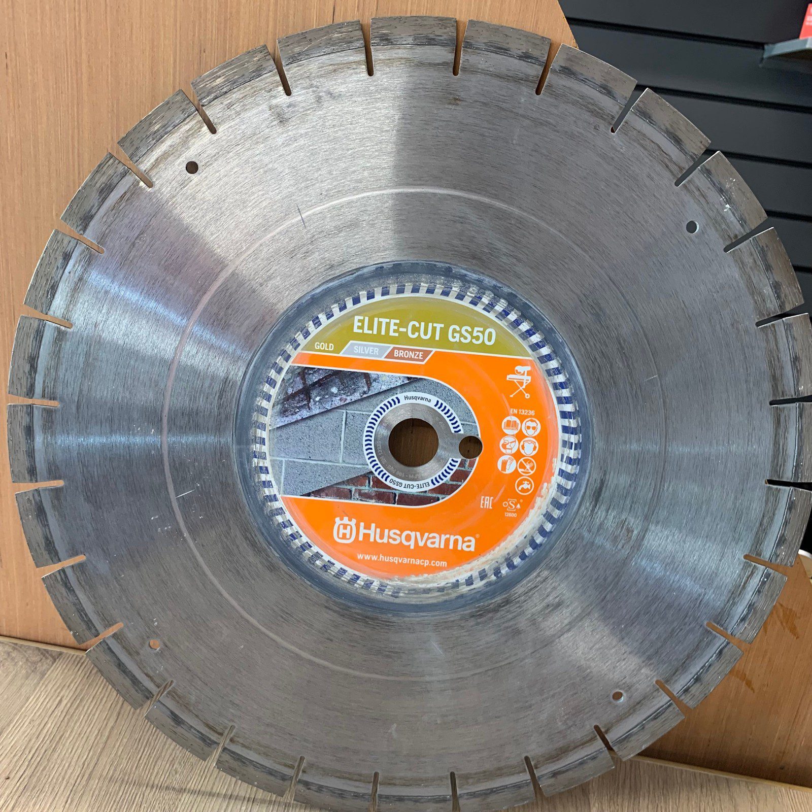Husqvarna Elite-Cut GS50 Diamond Cutting Disc Blade 350mm Masonry Used - Image 5