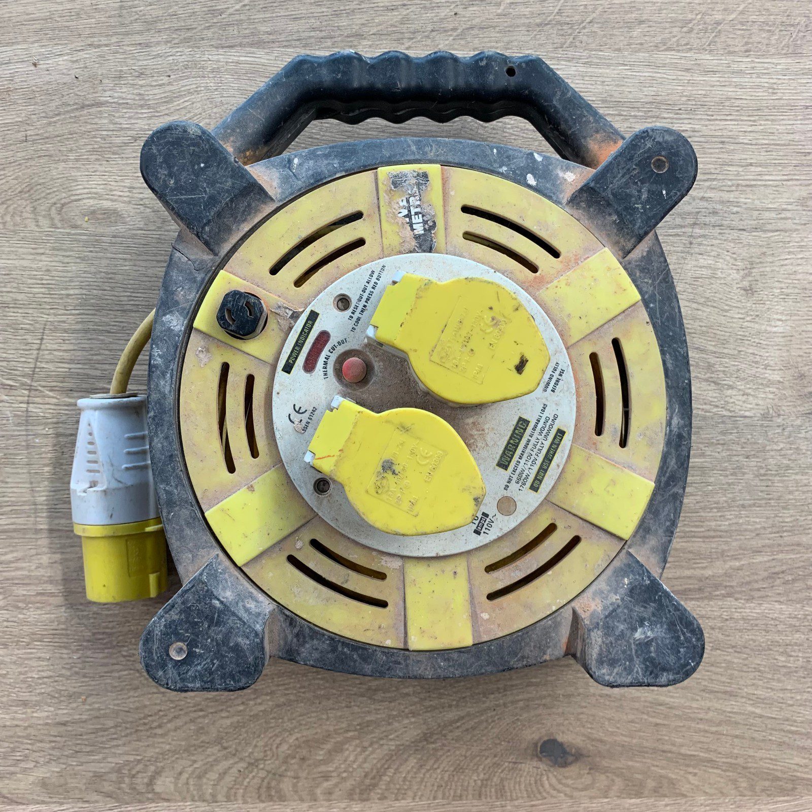 110V 16A Extension Cable Reel Twin Socket Site Power Lead Thermal Cut Out Used - Image 1