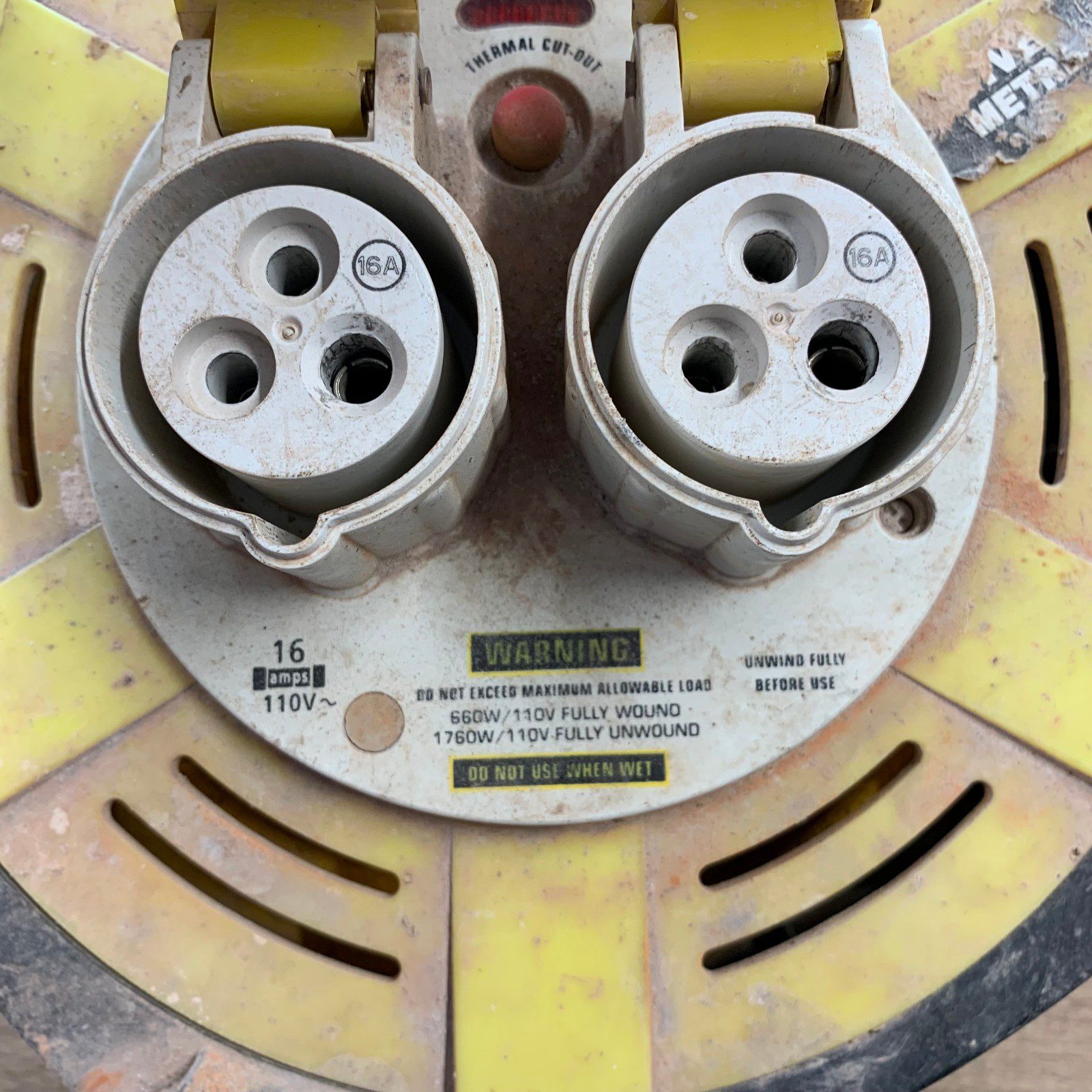 110V 16A Extension Cable Reel Twin Socket Site Power Lead Thermal Cut Out Used - Image 5