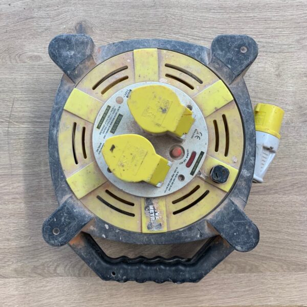 110V 16A Extension Cable Reel Twin Socket Site Power Lead Thermal Cut Out Used