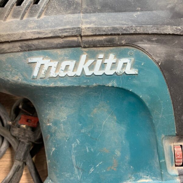 Makita HM1203C SDS Max Demolition Breaker Hammer Drill 240V 1510W With Case