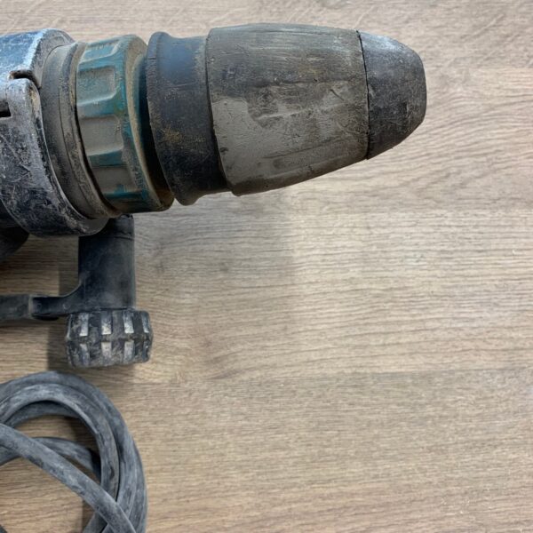 Makita HM1203C SDS Max Demolition Breaker Hammer Drill 240V 1510W With Case