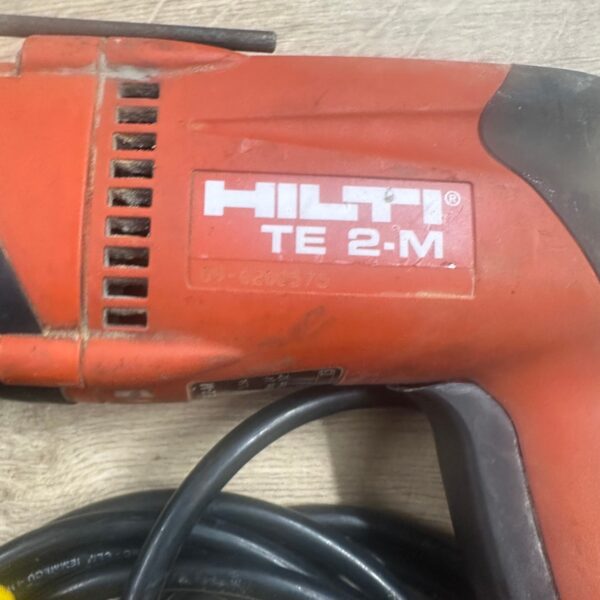Hilti TE 2-M SDS Plus Rotary Hammer Drill 110V with Case & Side Handle Used