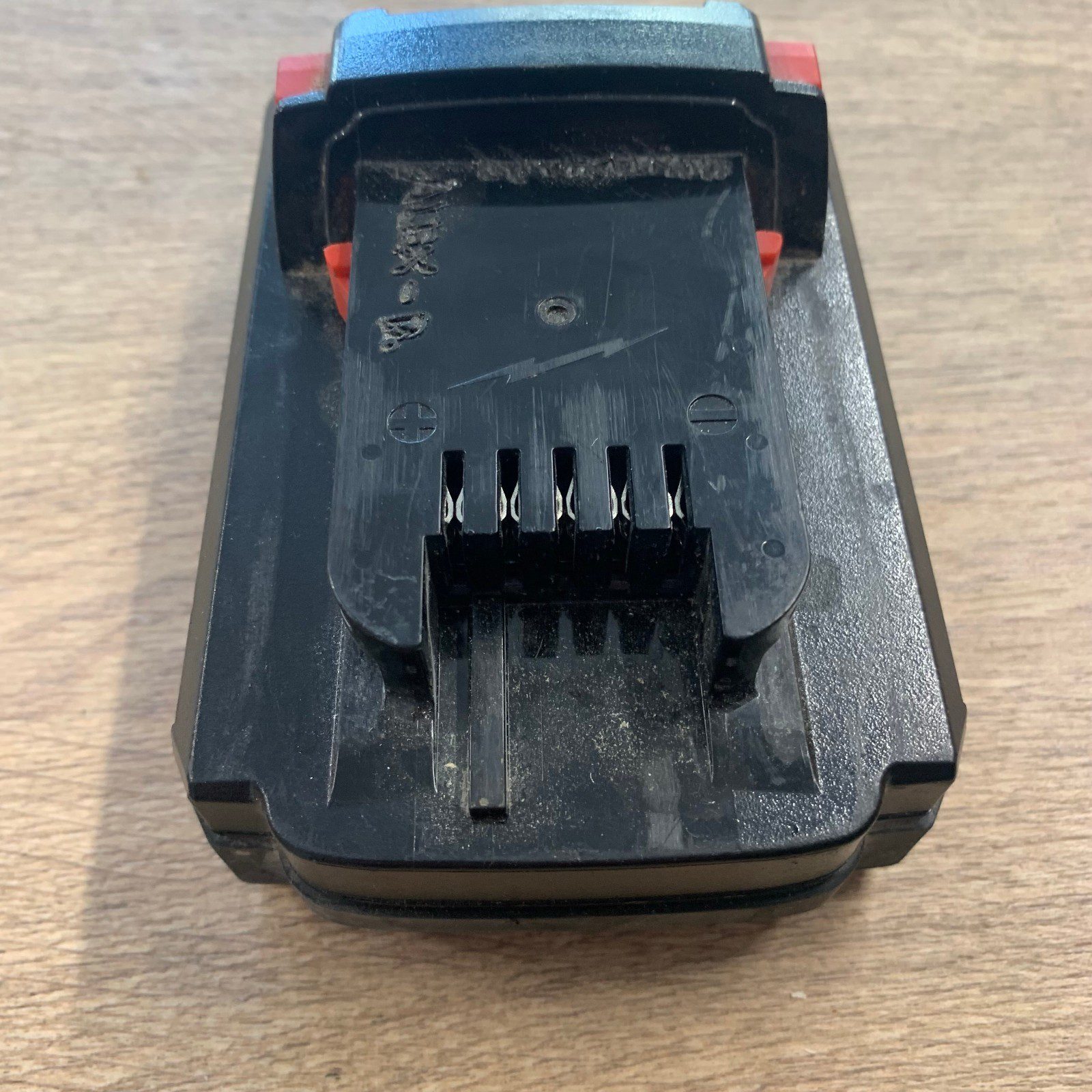 Milwaukee M18 HB3 3.0Ah High Output RedLithium Battery 18V Used - Image 5