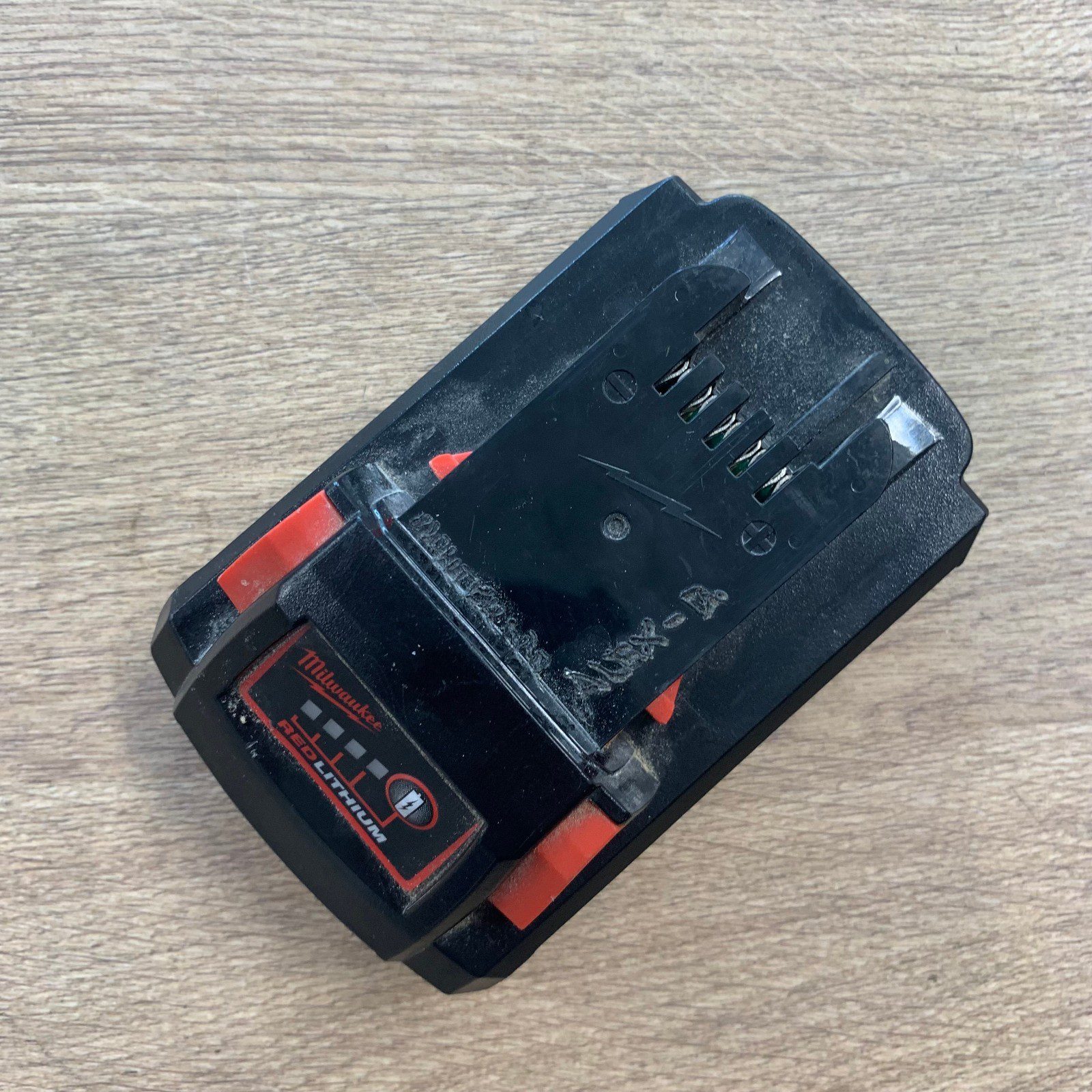 Milwaukee M18 HB3 3.0Ah High Output RedLithium Battery 18V Used - Image 9