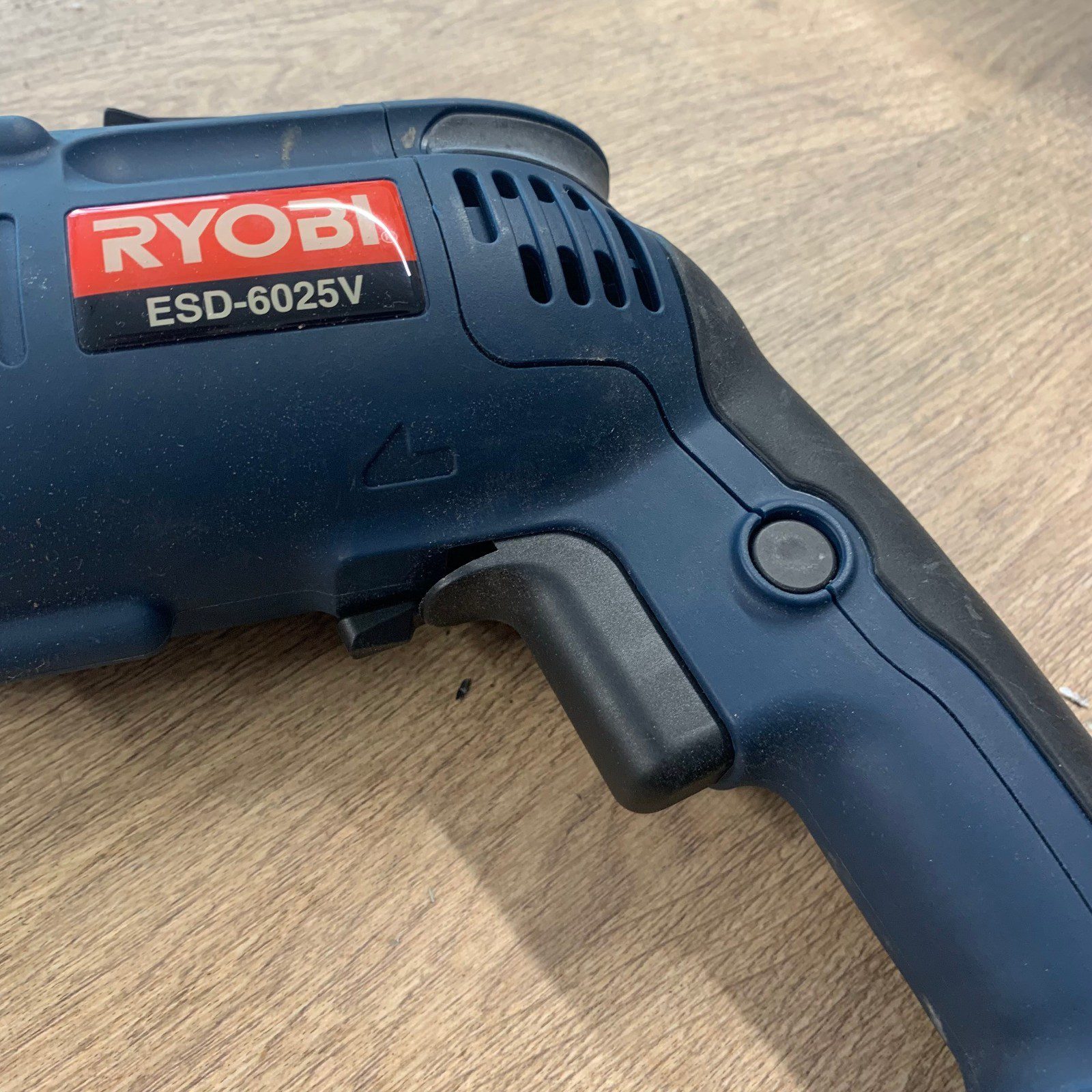 Ryobi ESD-6025V 110V Drywall Screwdriver Screw Gun With Case Used - Image 9
