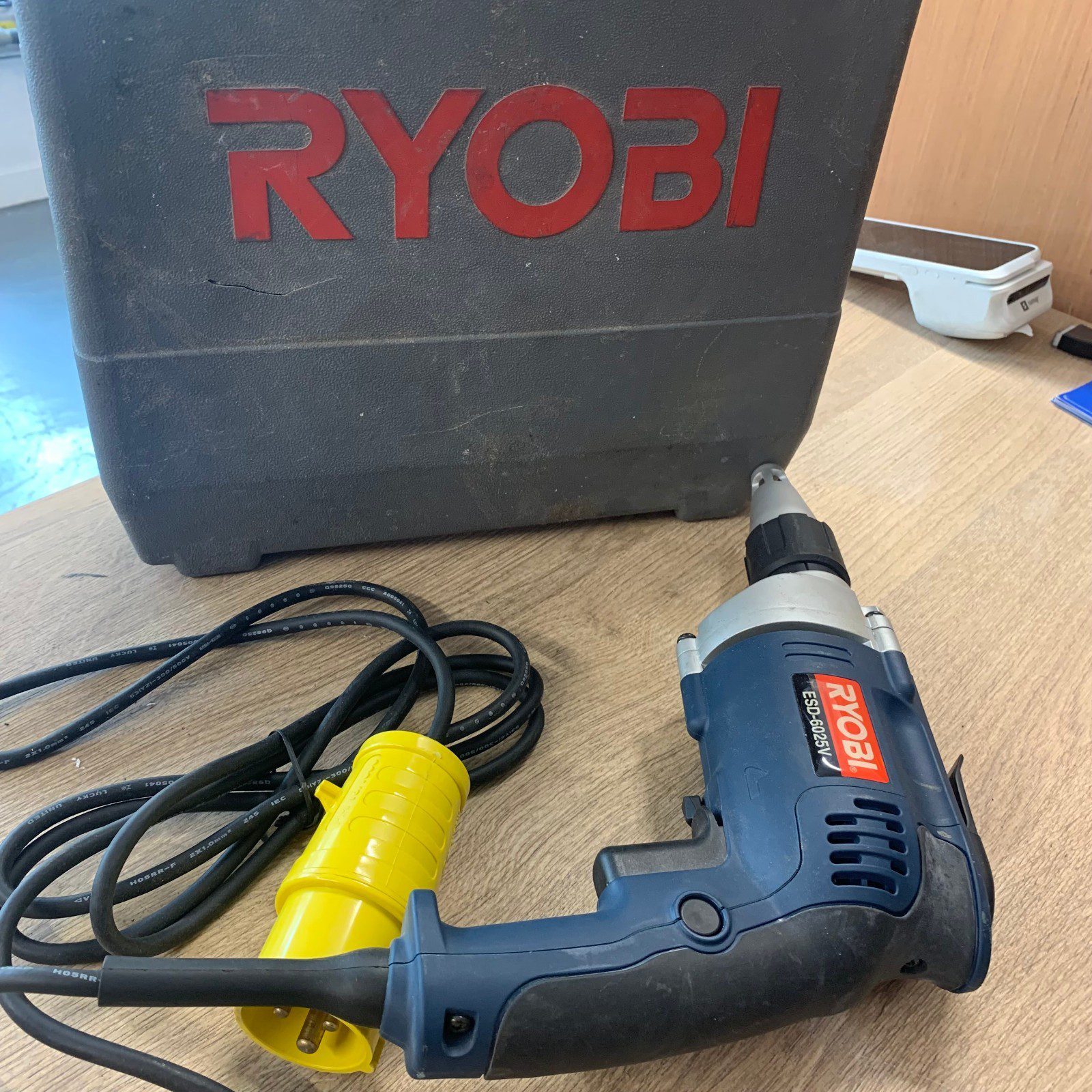 Ryobi ESD-6025V 110V Drywall Screwdriver Screw Gun With Case Used - Image 14