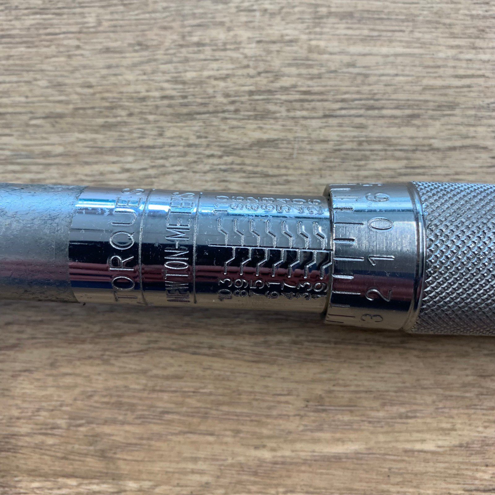 Siegen 1/2in Drive Torque Wrench Ratchet Adjustable Nm lb-ft Used - Image 4