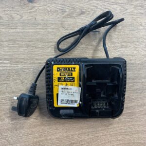 DeWalt DCB115 XR 10.8V 14.4V 18V Li-Ion Battery Charger Used