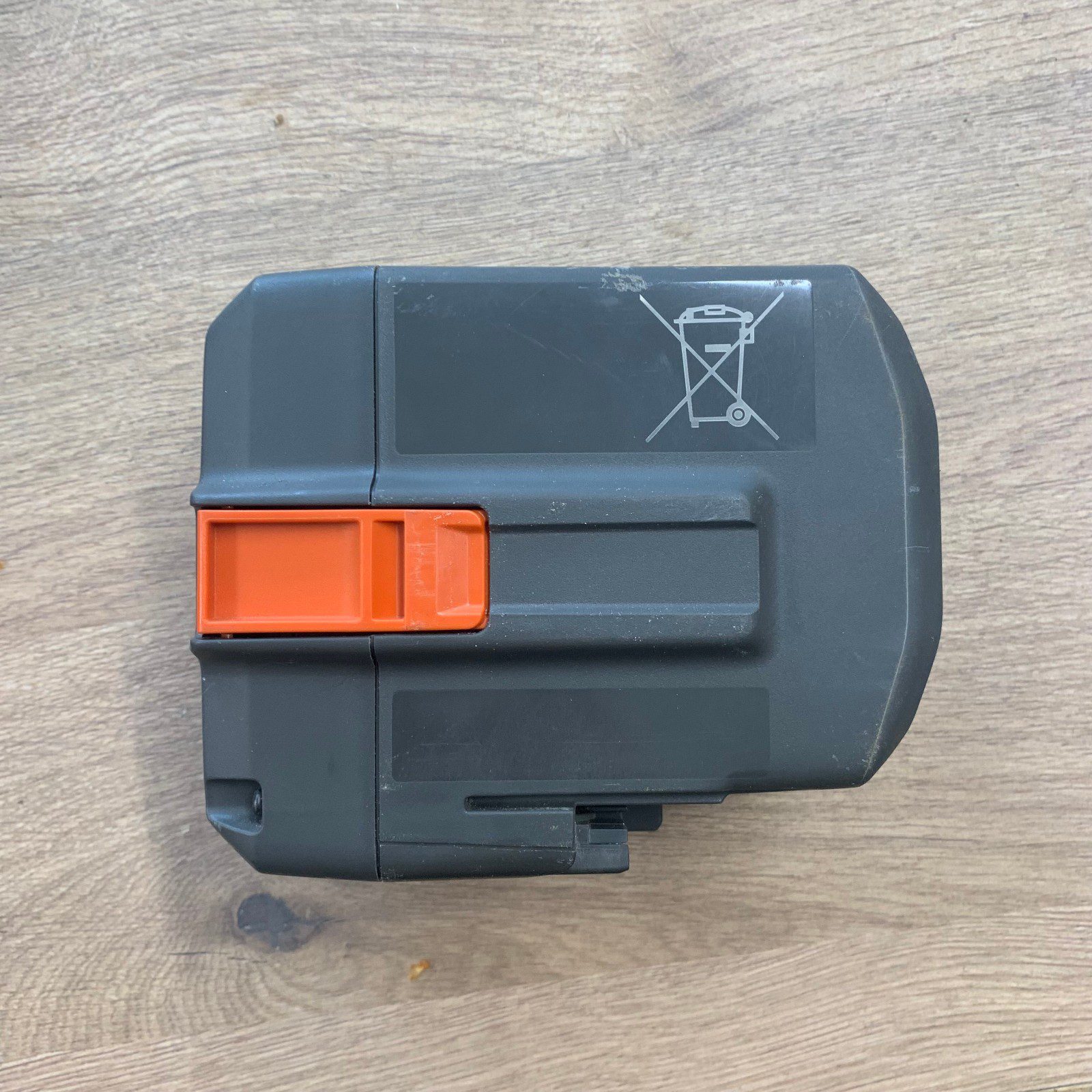 Husqvarna 540i XP Cordless Chainsaw 36V Battery Charger Bar Chain Used - Image 10