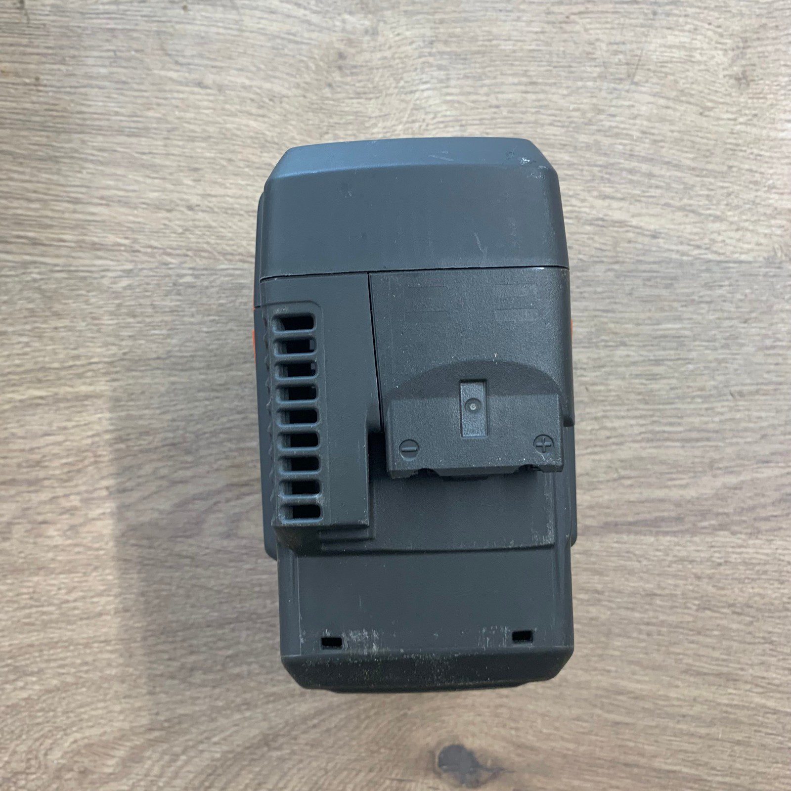 Husqvarna 540i XP Cordless Chainsaw 36V Battery Charger Bar Chain Used - Image 13