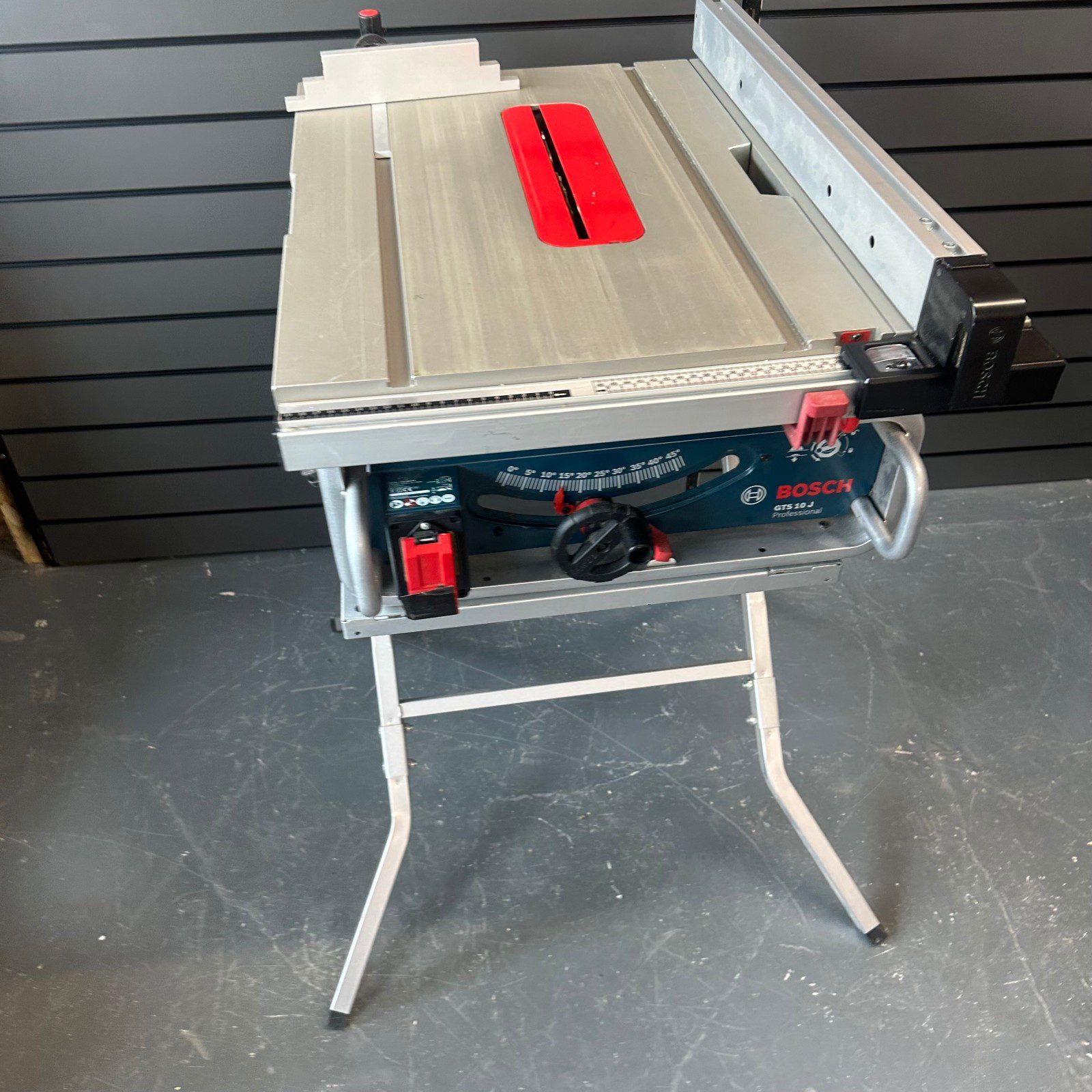 Bosch GTS 10 J Professional Table Saw 240V With Stand Blade Fence And Accessorie - Image 1