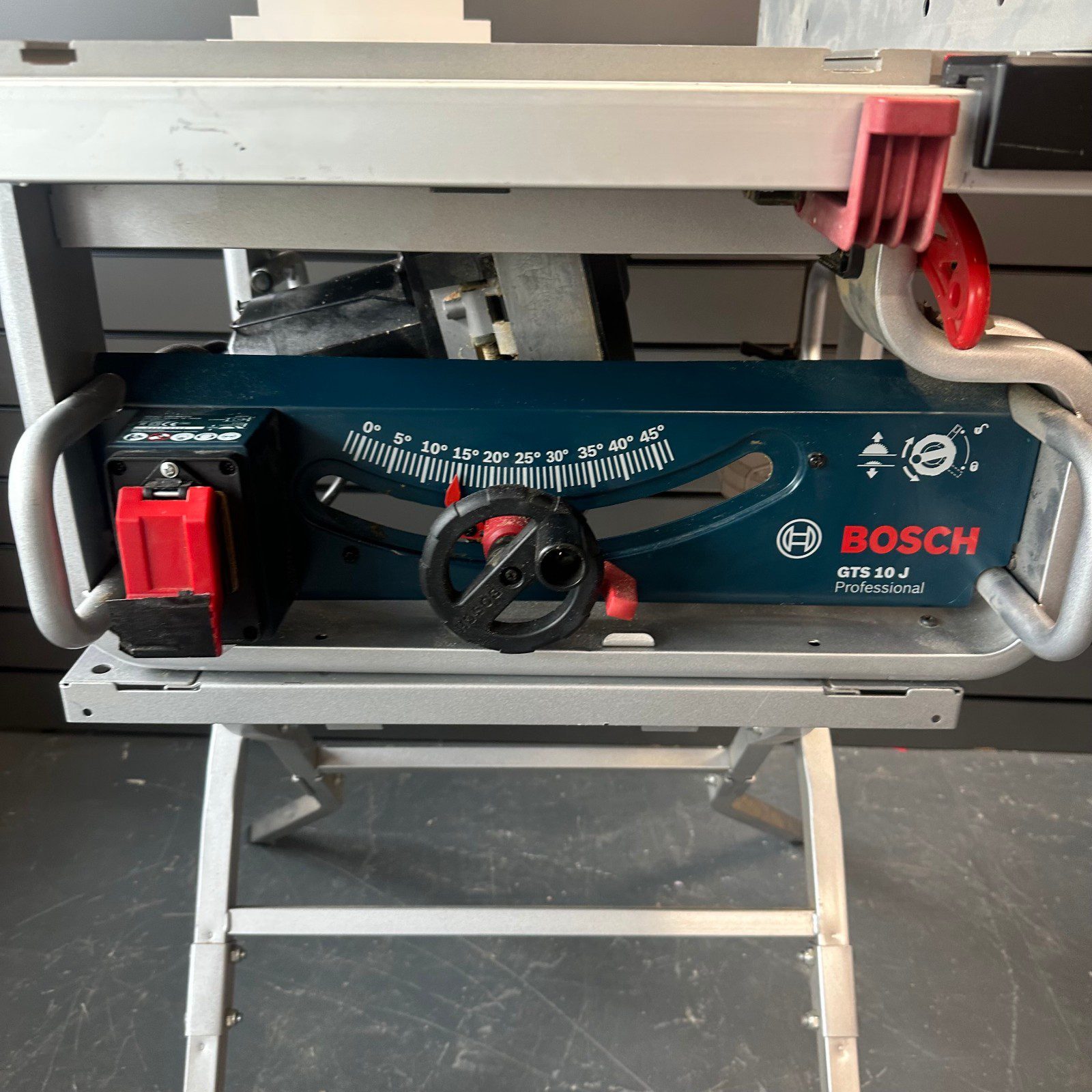 Bosch GTS 10 J Professional Table Saw 240V With Stand Blade Fence And Accessorie - Image 4