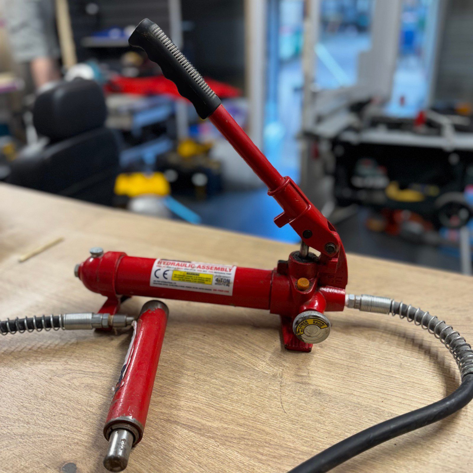 Uni-Prop UPHA-17-A Hydraulic Assembly Mechanical Pump 4 Ton With Hose Case Manua - Image 3