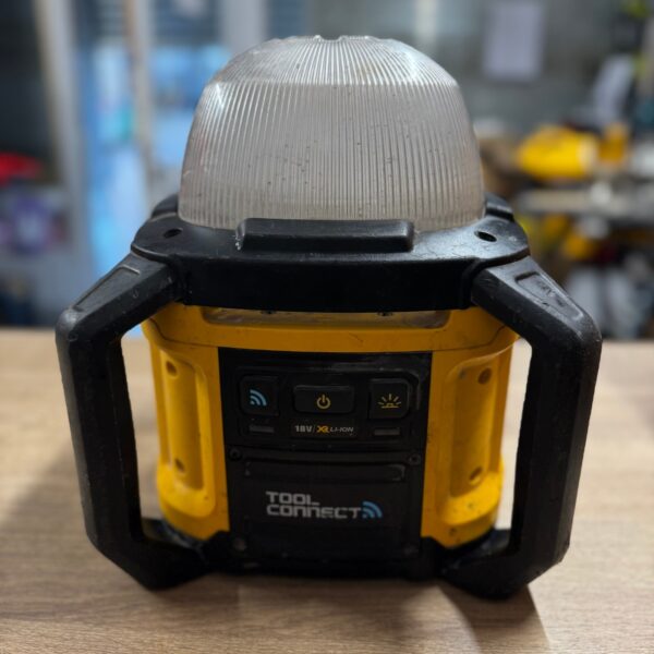 DeWalt DCL074 18V XR Li-Ion Tool Connect Cordless Area Light Body Only