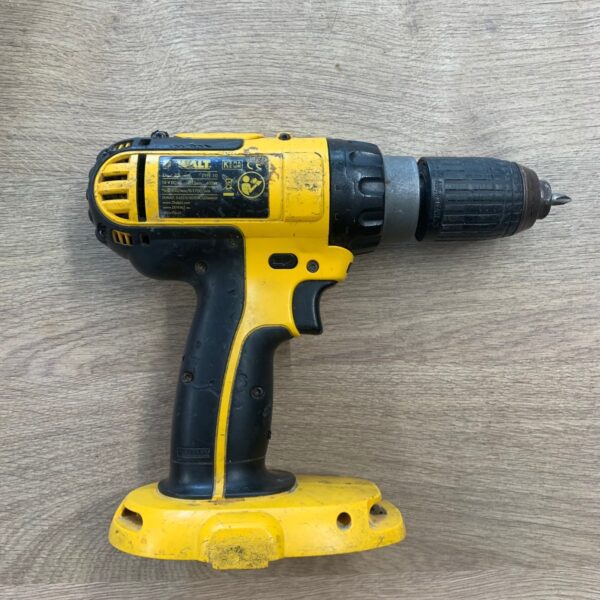 DeWalt DC925 18V Cordless Combi Drill 13mm Keyless Chuck Body Only Used