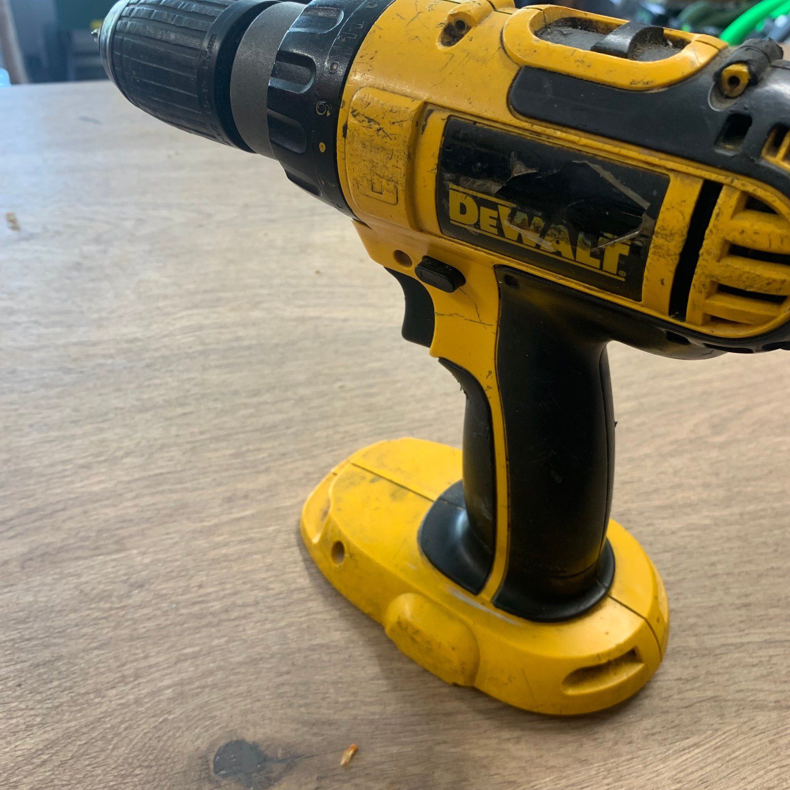 DeWalt DC925 18V Cordless Combi Drill 13mm Keyless Chuck Body Only Used - Image 11