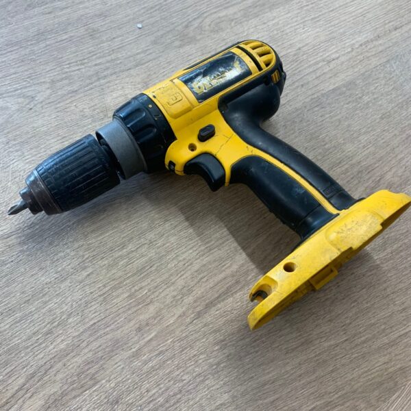 DeWalt DC925 18V Cordless Combi Drill 13mm Keyless Chuck Body Only Used