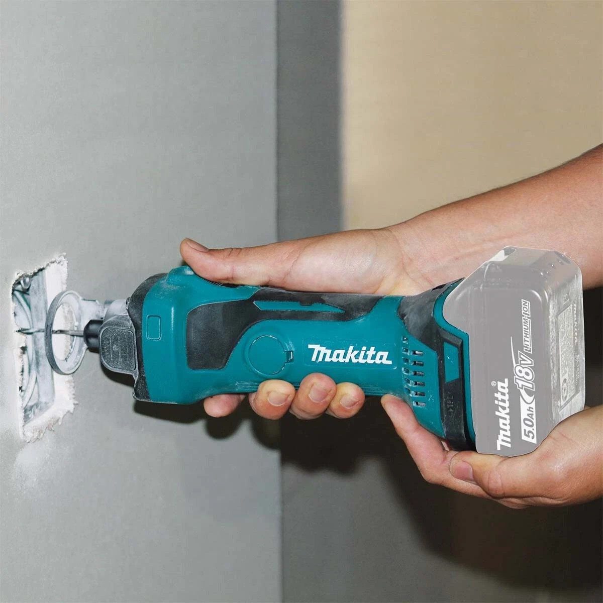 Makita DCO180Z 18V LXT Cordless Cut-Out Tool Body Only New - Image 11