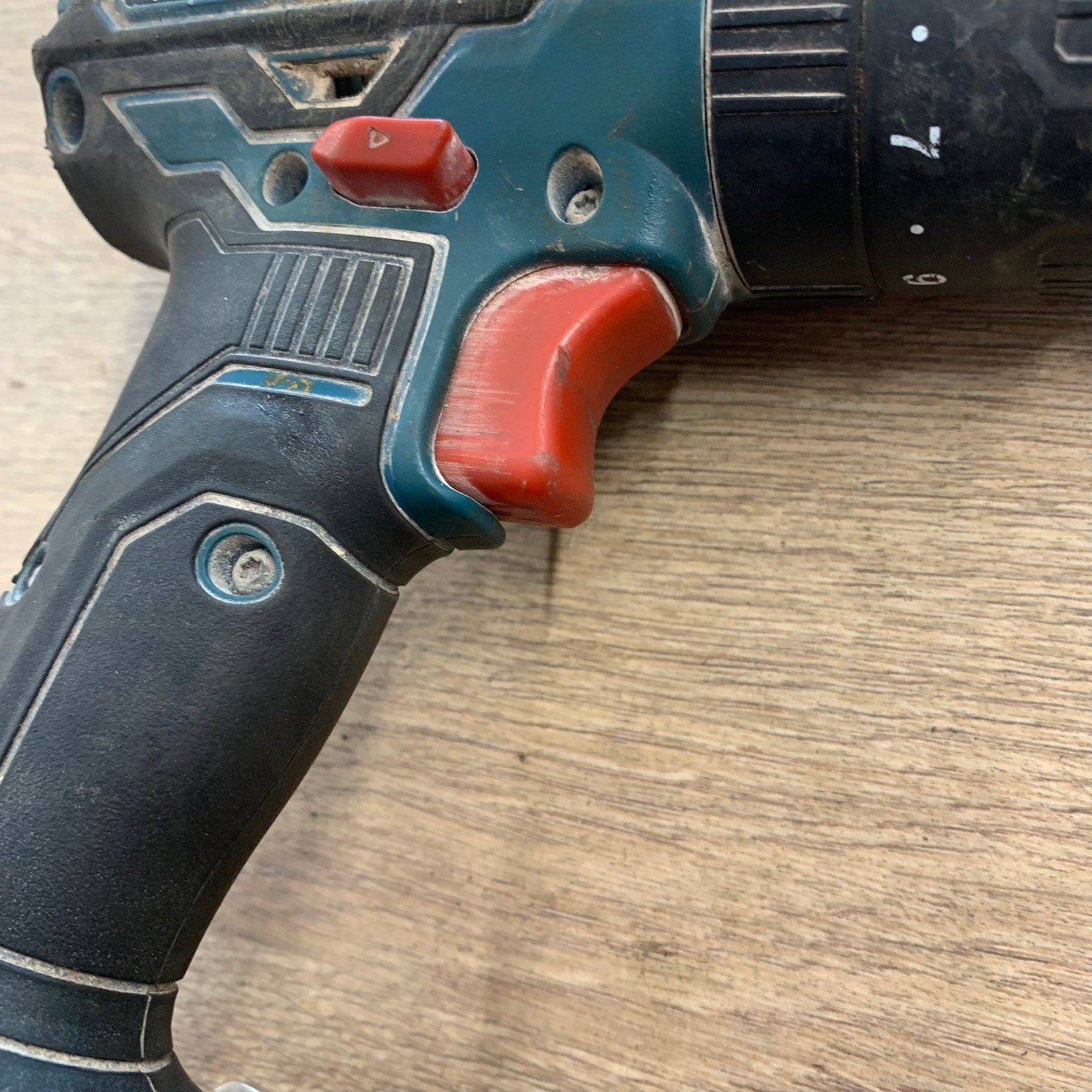 Erbauer EXT Brushless ECD18-Li-2 18V Cordless Drill Driver Body Only Used - Image 8