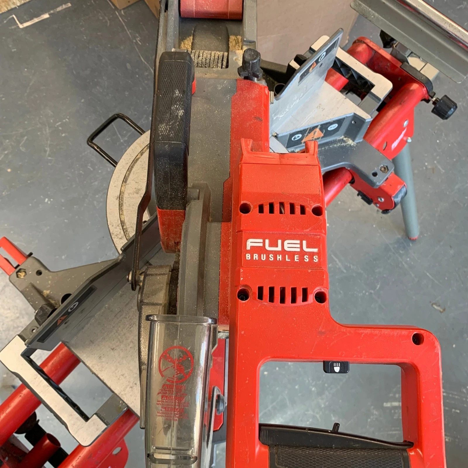 Milwaukee M18 FMS254 Fuel Sliding Mitre Saw With MSL 1000 Stand - Image 9