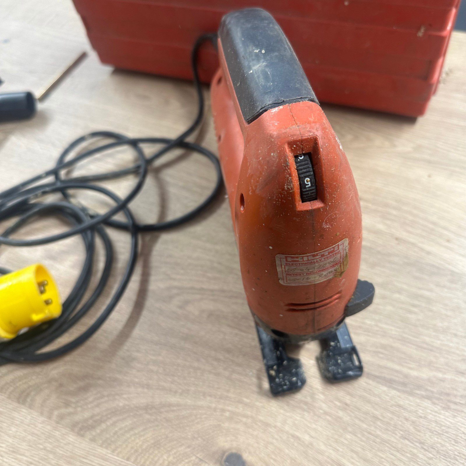 Hilti WSJ 110-ET 110V Jigsaw Corded Saw With Case Handle Guard Accessories Tool - Image 14