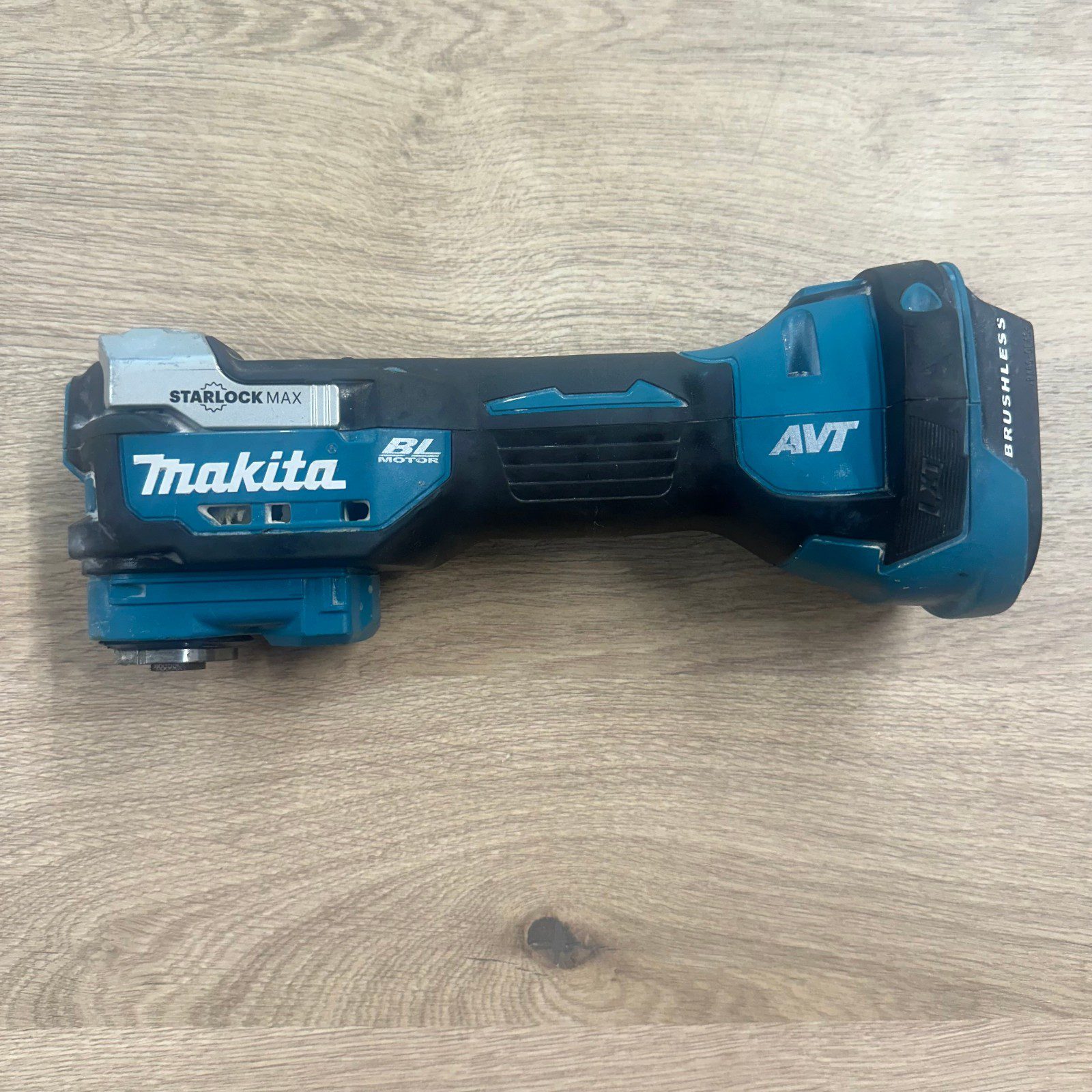 Makita DTM52 18V LXT Brushless AVT Starlock Max Multi Tool Body Only - Image 1
