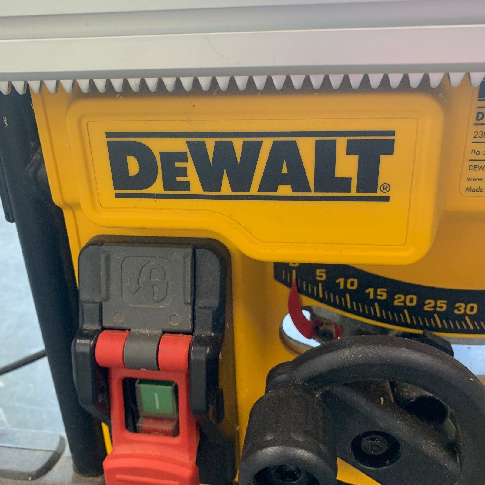 DeWalt DWE7485 230V 210mm Table Saw 1850W Portable Site Saw Used - Image 10