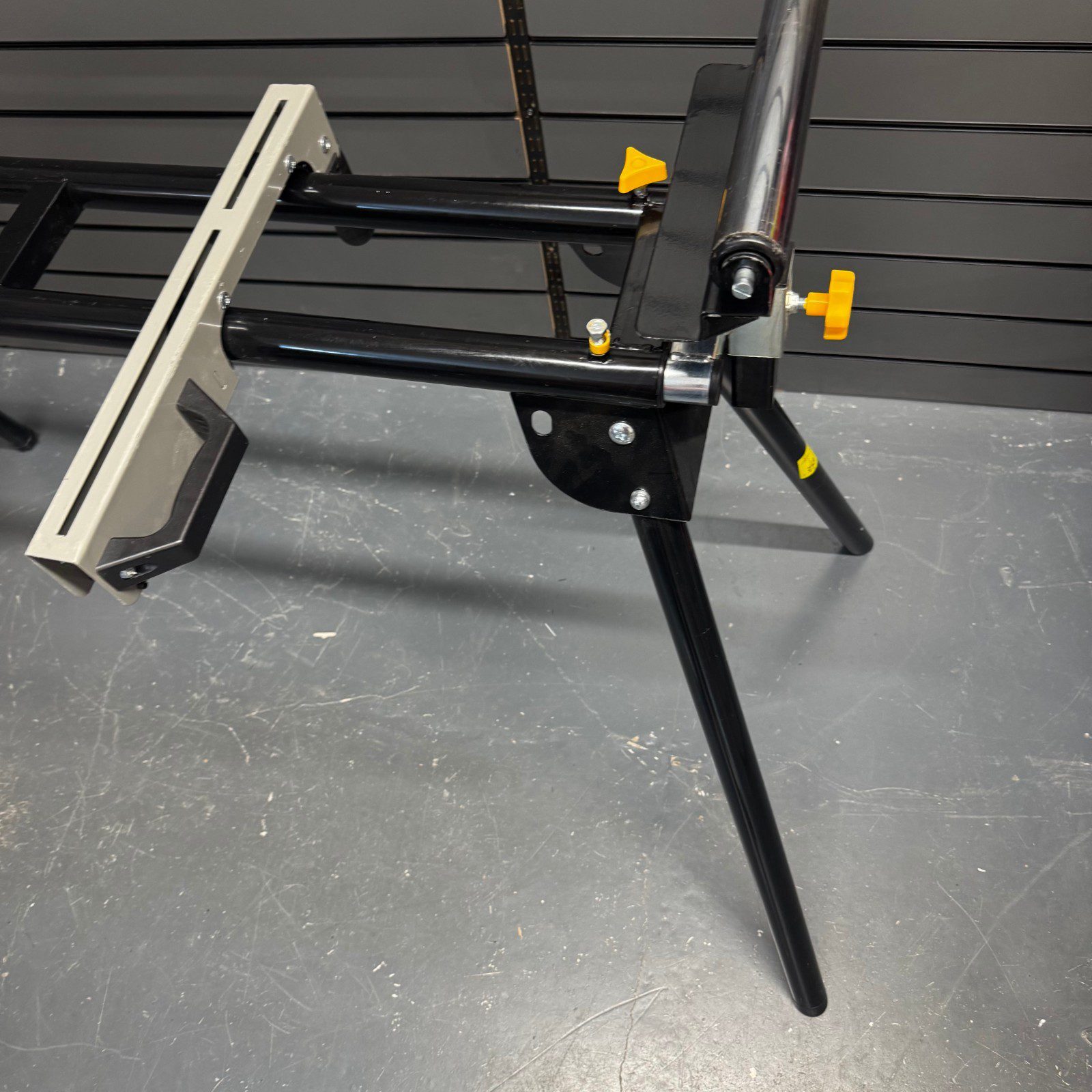 Titan TTU806ACC Mitre Saw Stand Adjustable Folding Roller Work Support Used - Image 9