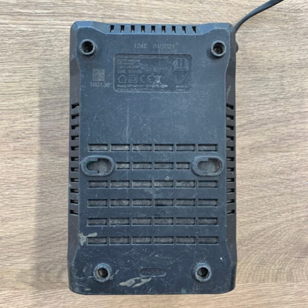 Bosch Professional GAL 18V-40 240V Li-Ion Battery Charger Used