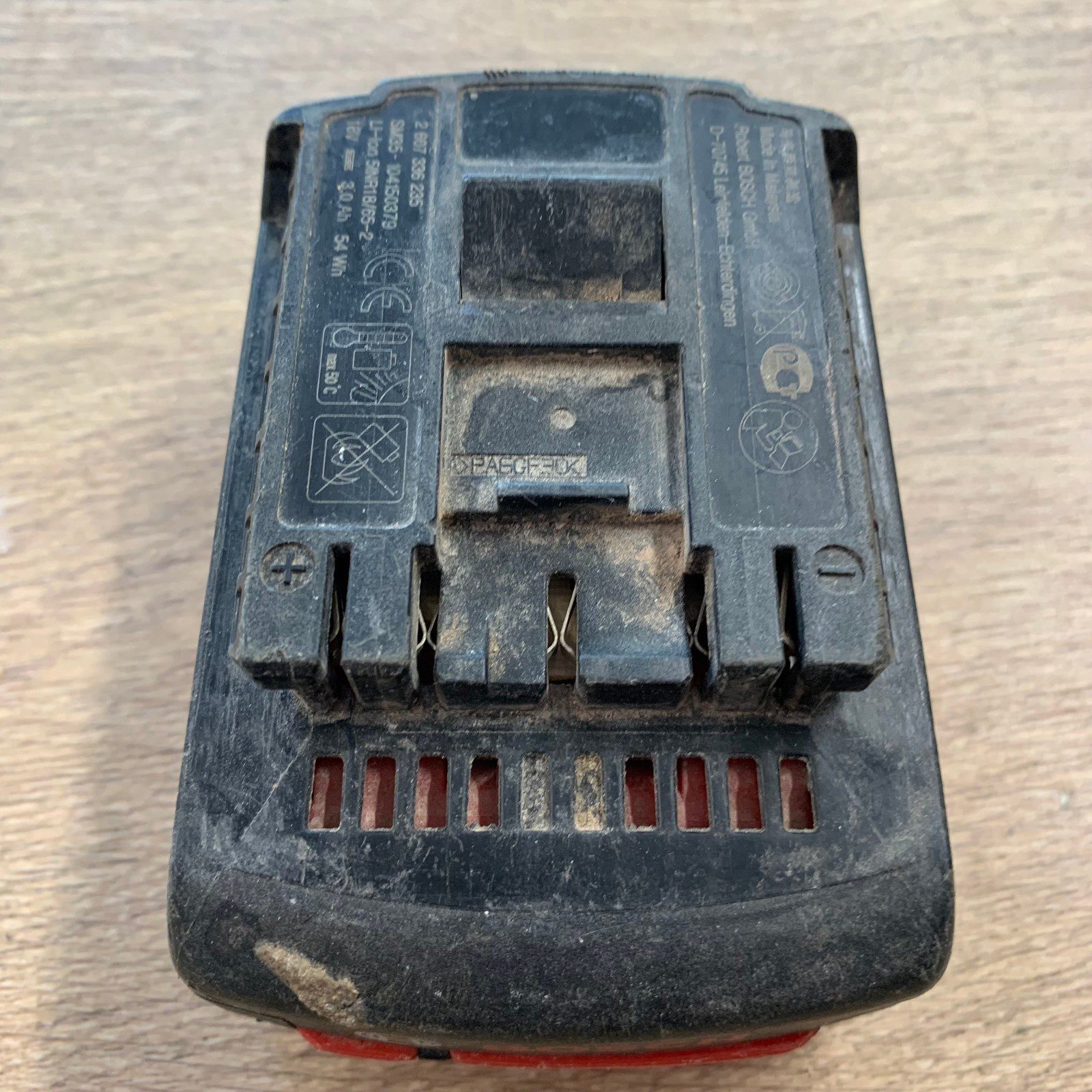 Bosch 18V 3.0Ah Premium Li-Ion Battery Pack 54Wh Used - Image 4