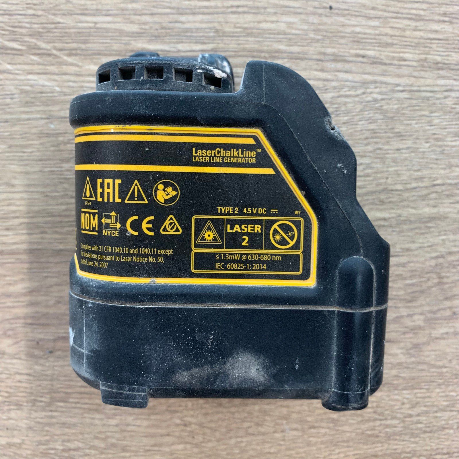 DeWalt DW088 Self Levelling Cross Line Laser Level Kit Case Used - Image 7