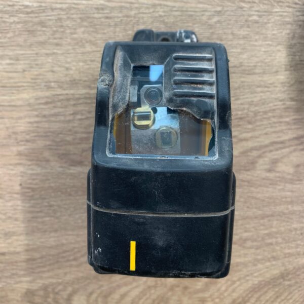 DeWalt DW088 Self Levelling Cross Line Laser Level Kit Case Used