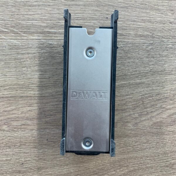 DeWalt DW088 Self Levelling Cross Line Laser Level Kit Case Used