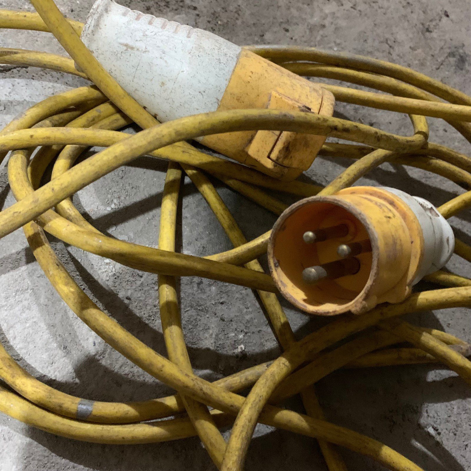 110V 16A 10m Site Extension Lead Cable 2P+E Used - Image 4