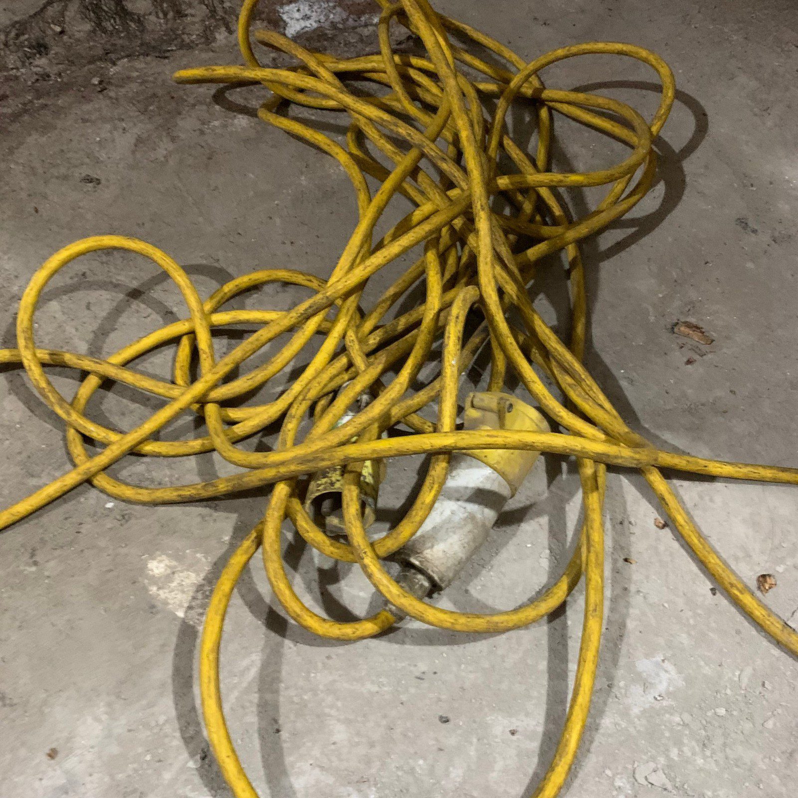 110V 16A 14m Site Extension Lead Cable 2P+E Used - Image 3