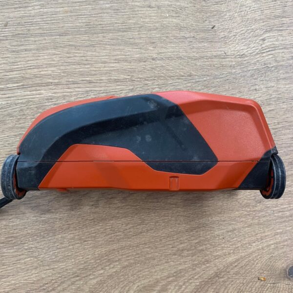 Hilti PS 38 Multidetector Wall Scanner Concrete Metal Cable Detector With Pouch