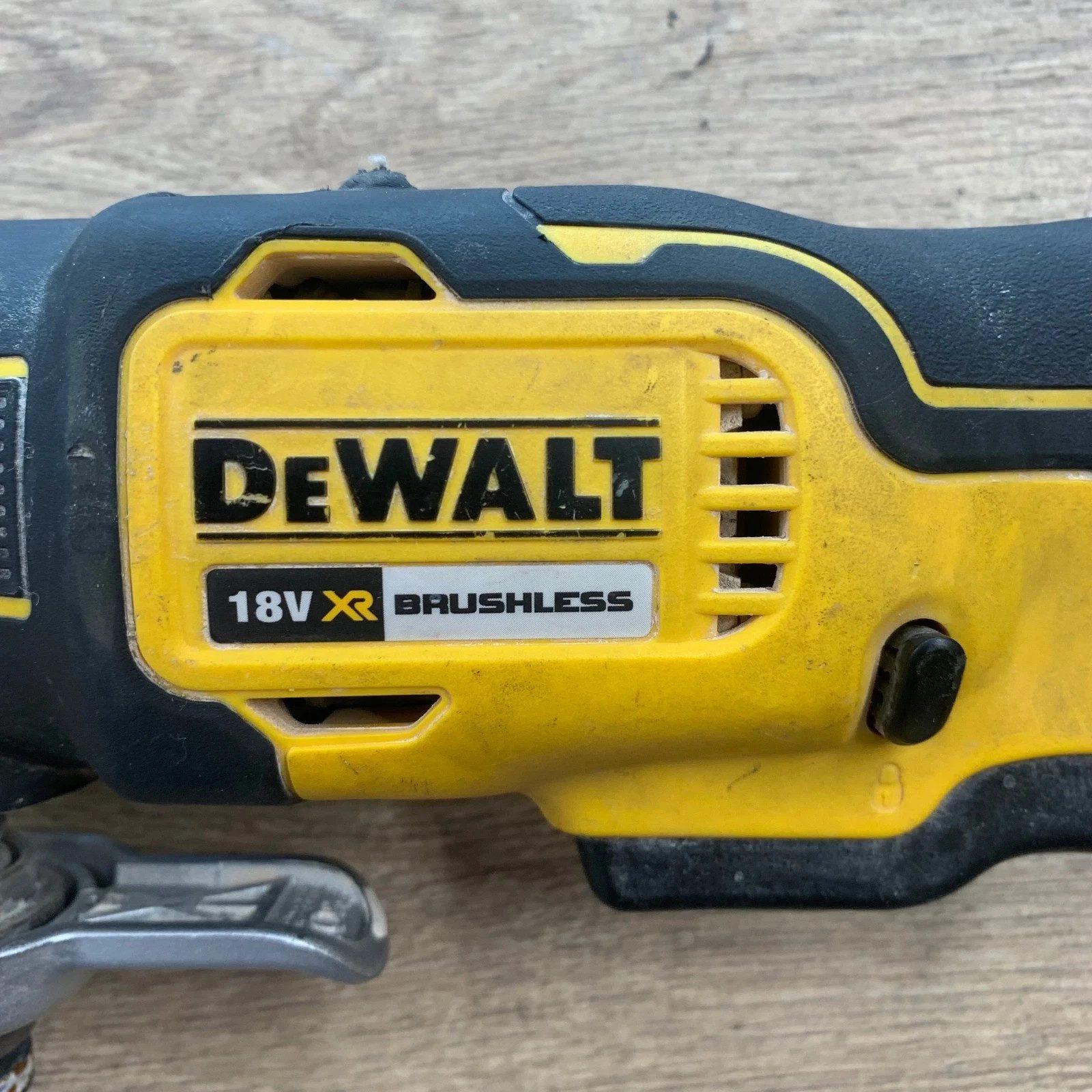 DeWalt DCS355 18V XR Brushless Oscillating Multi Tool Body Only Used Bare Unit - Image 13